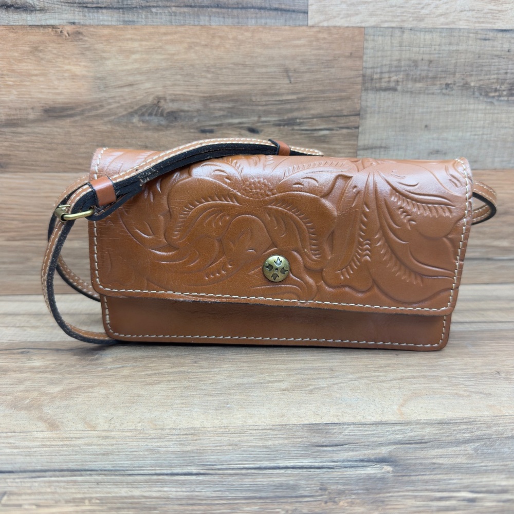 Patricia Nash Tan Embossed Crossbody Bag - Picture 2 of 8